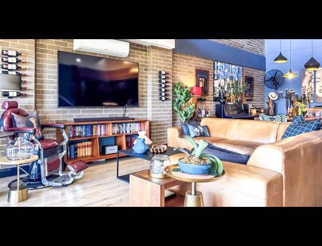 2 BEDROOM APARTMENT FOR SALE IN MIDSTREAM ESTATE